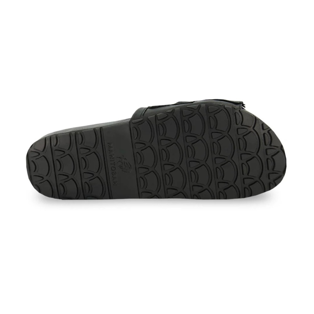 Manitobah Mukluks Wasaga Leather Fringe slide Sandal 8 Black NIB - Picture 4 of 5